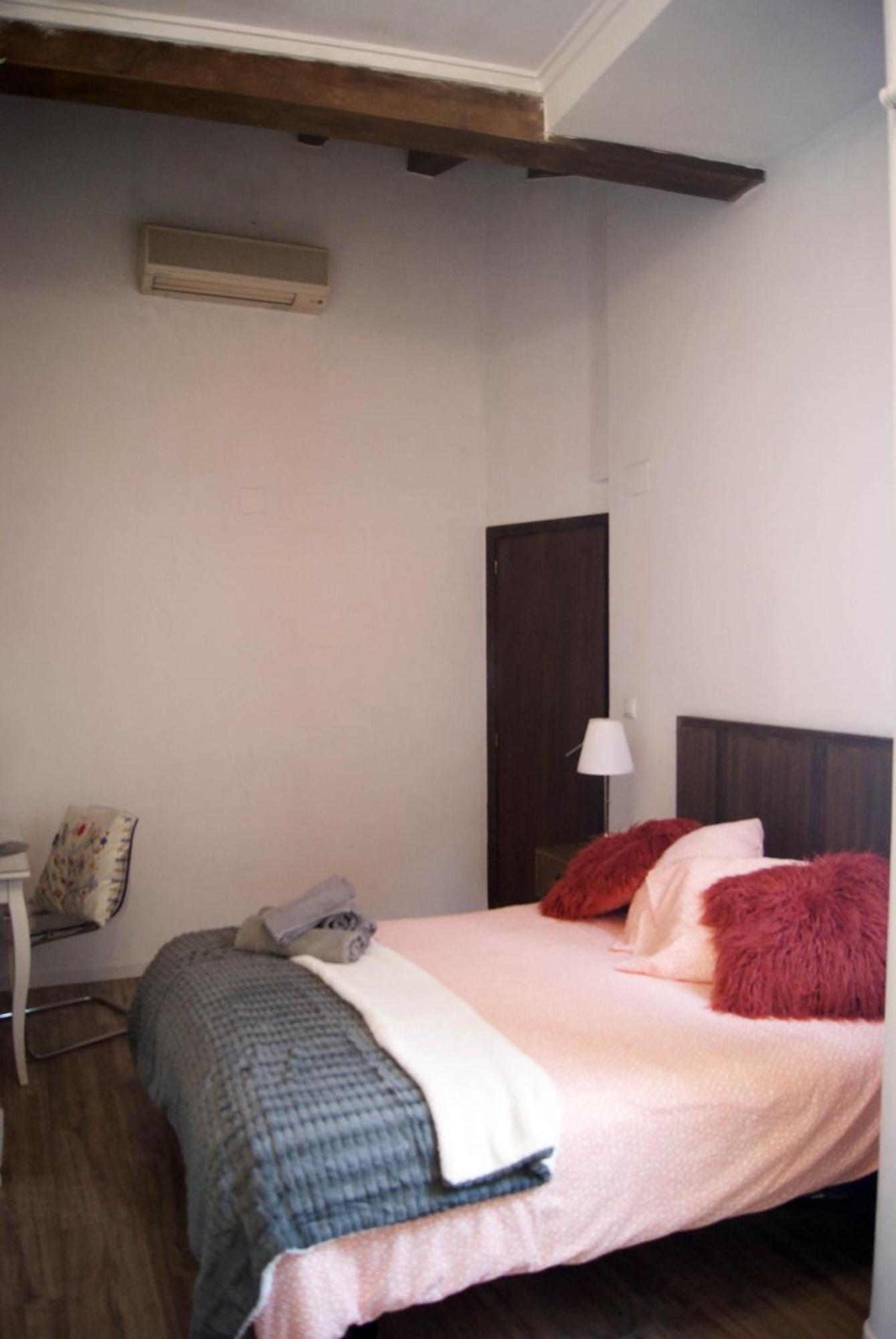 Apartamentos Centricos Barrio Del Carmen Valencia Eksteriør billede