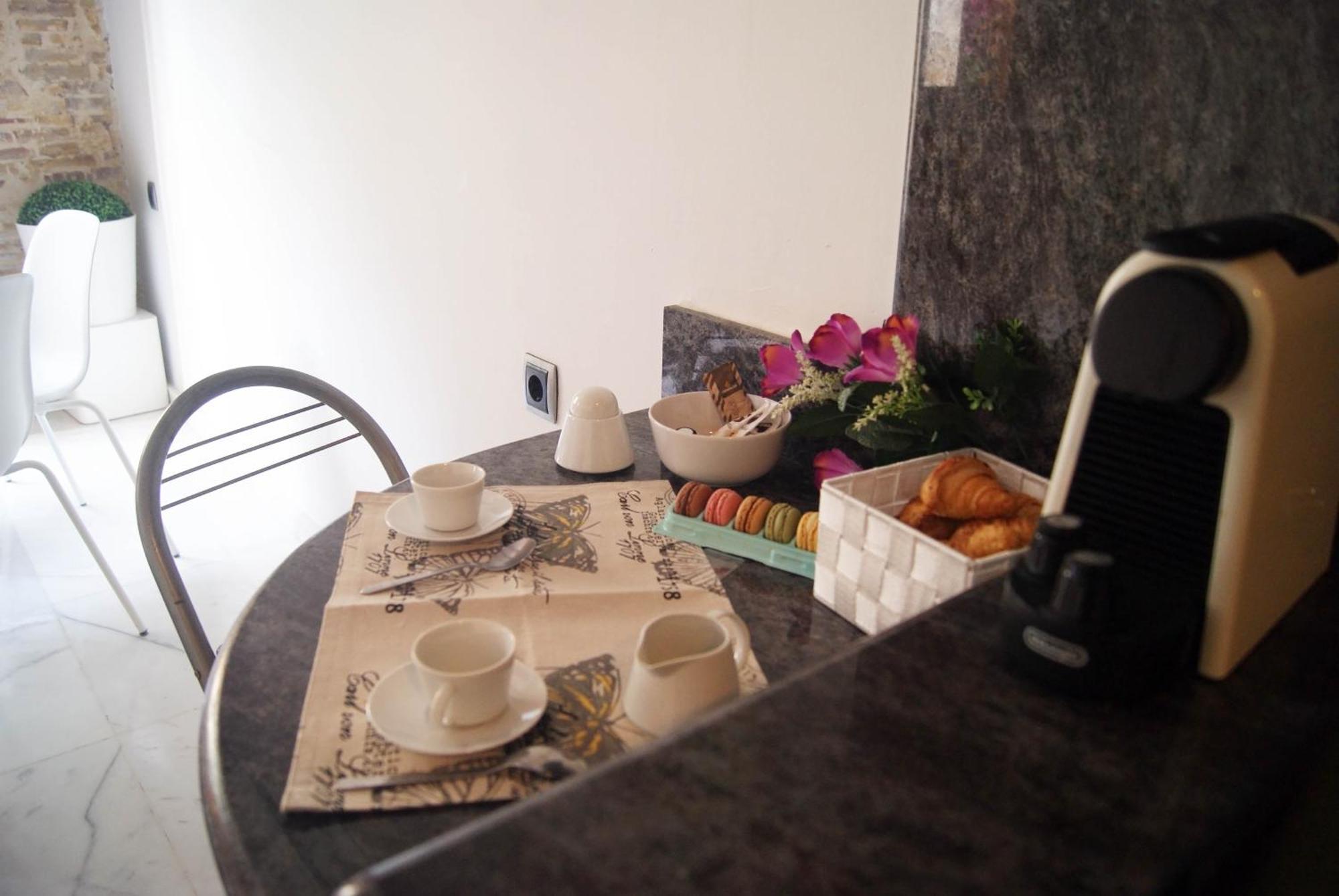 Apartamentos Centricos Barrio Del Carmen Valencia Eksteriør billede