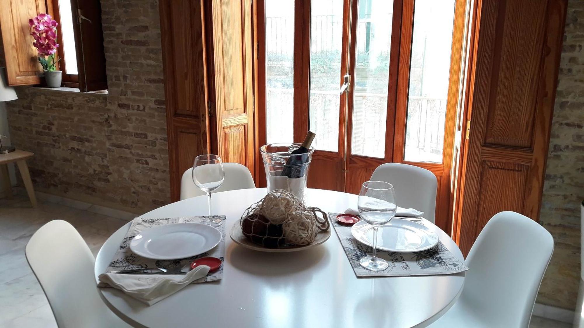 Apartamentos Centricos Barrio Del Carmen Valencia Eksteriør billede